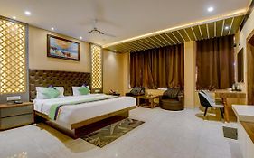 Treebo Winsome Resort With Swimming Pool